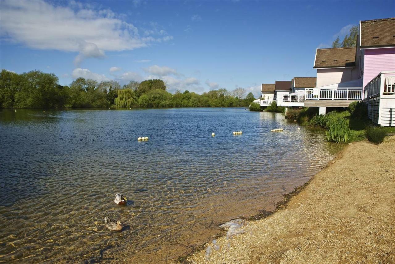 Mallard Lodge Cirencester Eksteriør bilde