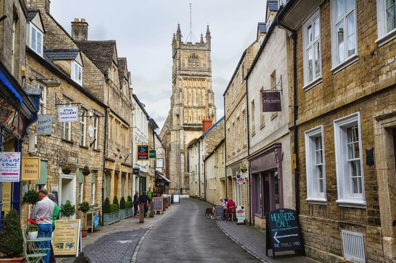 Mallard Lodge Cirencester Eksteriør bilde